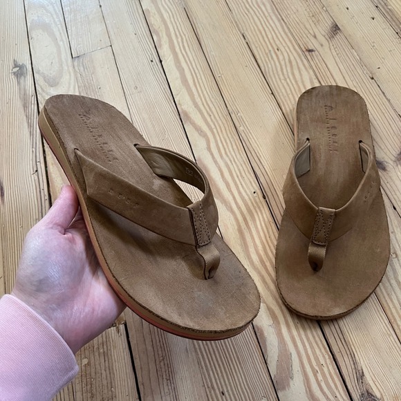 Reef Shoes - Reef Ojai Classic Flip Flops Womens Size 10 Tan Brown Leather Thong Sandals